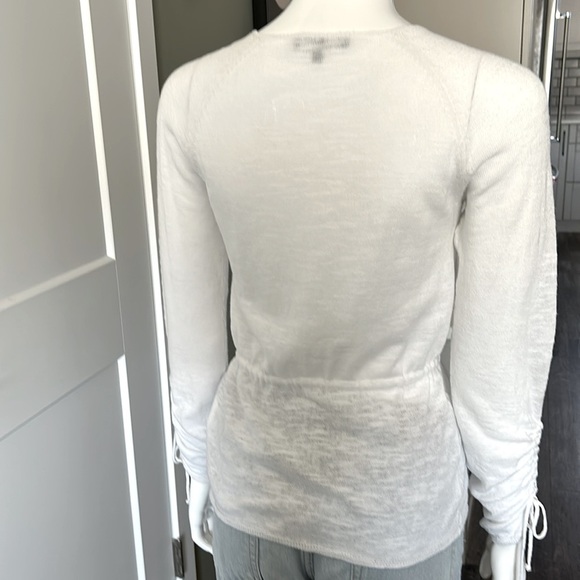 Yest Lightweight Zip Top/Cardi NWOT - Picture 7 of 10